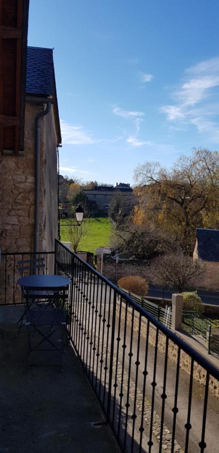 Le Gite De La Vieille Eglise De Coussergues エクステリア 写真